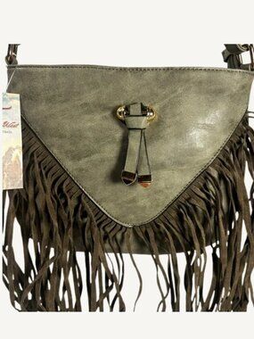 “NWT Heritage West Olive Fringe Crossbody Boho Western Festival Bag”